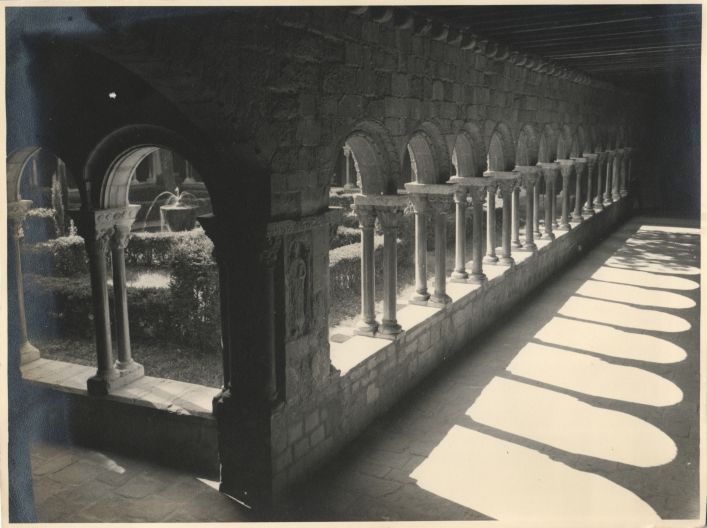 Claustro del Monasterio de Santa María de Ripoll 