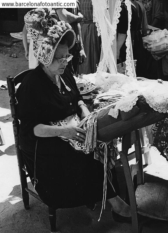 Bobbin lace, Lloret de Mar 1957