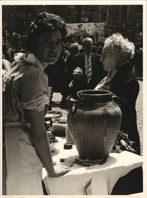 La vendedora de fruta en almibar.Sant Ponç